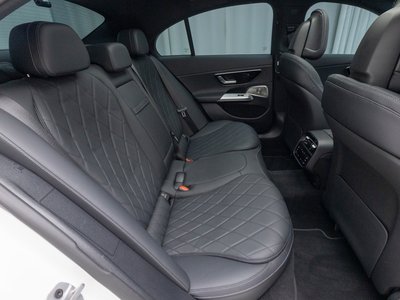 2025 Mercedes-BENZ E-CLASS 缩略图 17