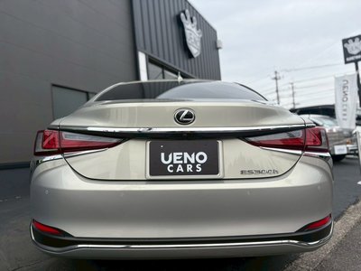 LEXUS ES - 8