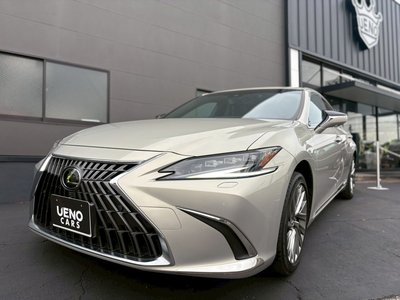 LEXUS ES - 1