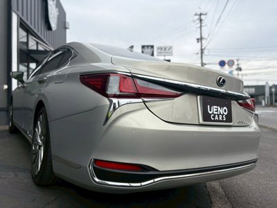 LEXUS ES - 9