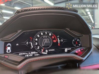 LAMBORGHINI HURACAN - 6