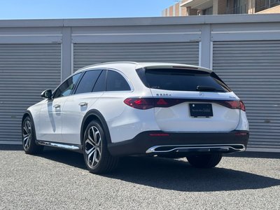MERCEDES-BENZ E-CLASS - 7