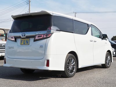 TOYOTA VELLFIRE - 5