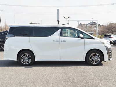 TOYOTA VELLFIRE - 9