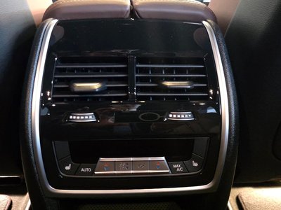 2025 BMW X5 — миниатюра 18