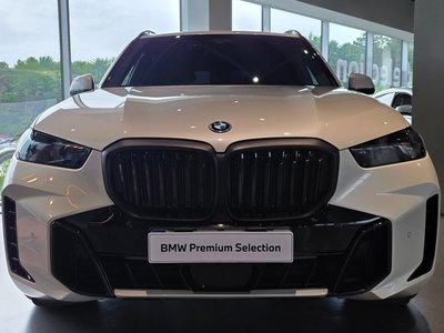 2025 BMW X5 照片 2