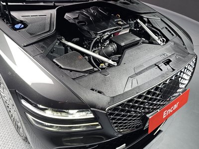 GENESIS G80 (RG3) - 7