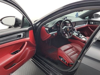 PORSCHE PANAMERA - 10