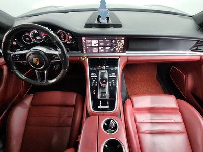 PORSCHE PANAMERA - 5