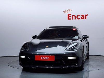 PORSCHE PANAMERA - 2