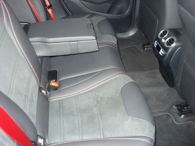 MERCEDES-BENZ GLC - 10