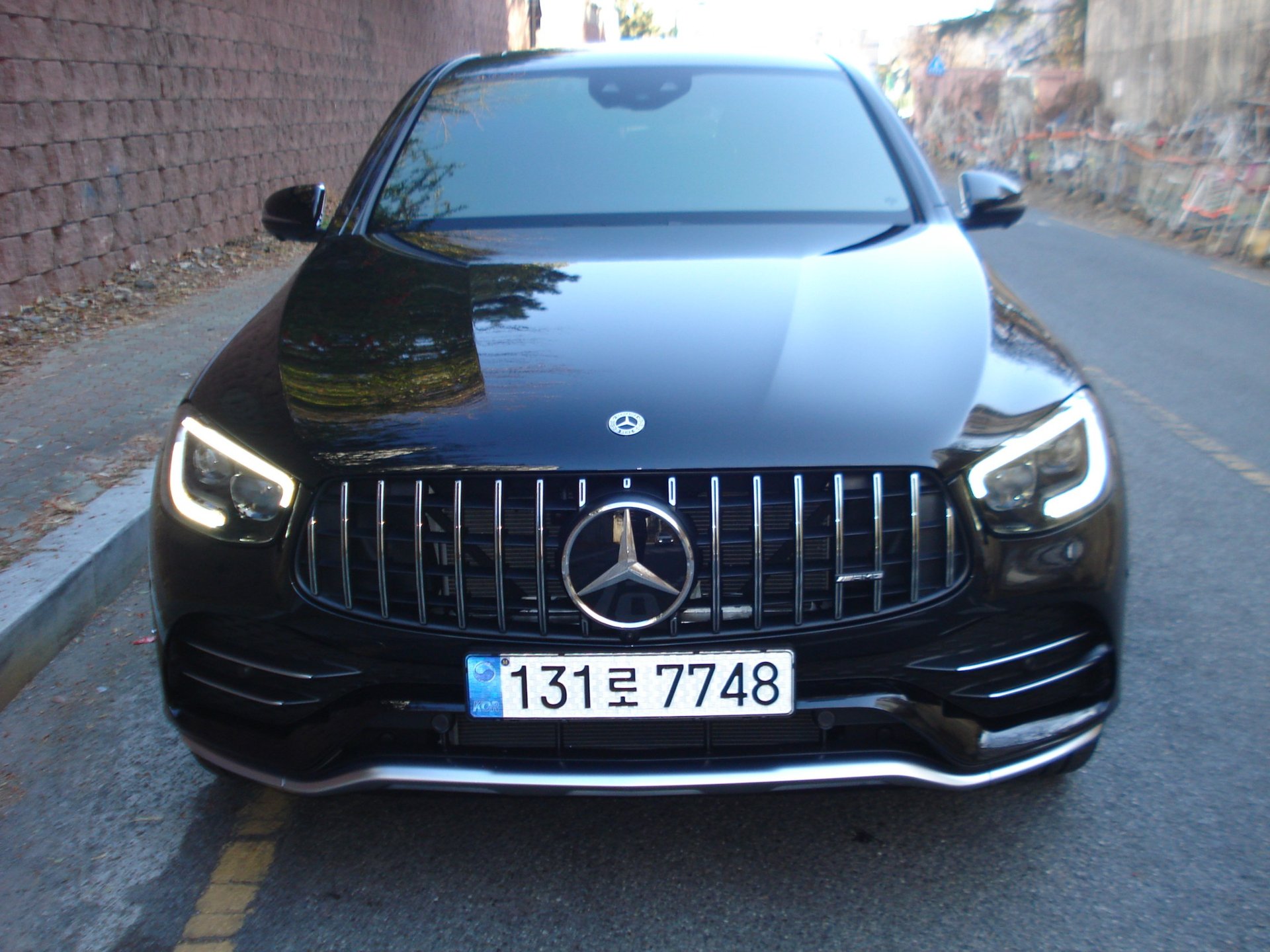 MERCEDES-BENZ GLC - View 1