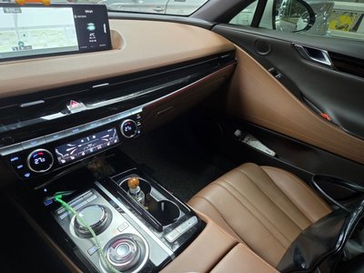 GENESIS G80 (RG3) - 9