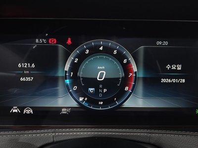 MERCEDES-BENZ S-CLASS - 8