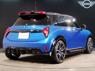 صورة 9 لـ 2025 MINI COOPER