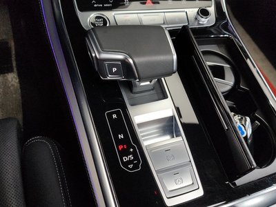 2023 AUDI Q8 thumbnail 12