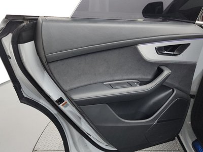2023 AUDI Q8 thumbnail 15