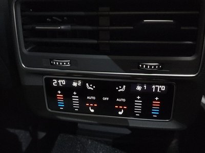 2023 AUDI Q8 thumbnail 34