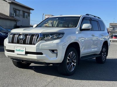 TOYOTA LAND CRUISER PRADO - 8