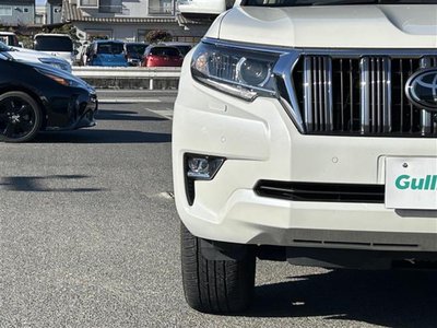 TOYOTA LAND CRUISER PRADO - 9