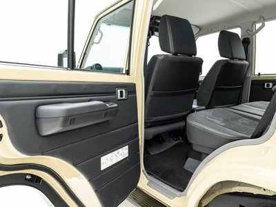2024 Toyota LAND CRUISER 70 缩略图 36