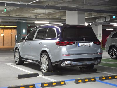 MERCEDES-BENZ GLS - 3