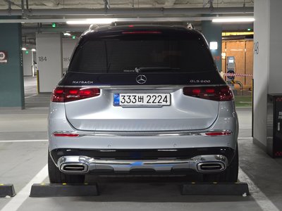 MERCEDES-BENZ GLS - 6