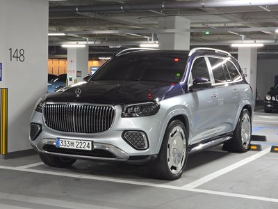 MERCEDES-BENZ GLS - 1