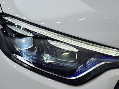 MERCEDES-BENZ GLC - 9