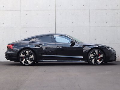 2024 AUDI E-TRON GT QUATTRO thumbnail 24