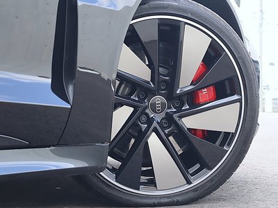 صورة 6 لـ 2024 AUDI E-TRON GT QUATTRO