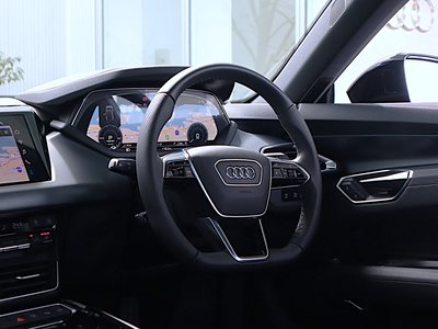2024 AUDI E-TRON GT QUATTRO thumbnail 38