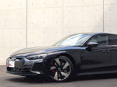 صورة 5 لـ 2024 AUDI E-TRON GT QUATTRO