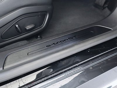 2024 AUDI E-TRON GT QUATTRO thumbnail 58
