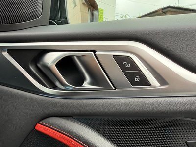 2025 BMW I4 thumbnail 22