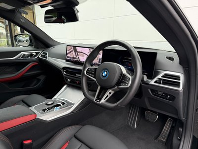 صورة 5 لـ 2025 BMW I4
