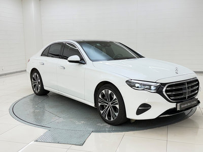 MERCEDES-BENZ E-CLASS - 7