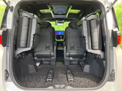 TOYOTA ALPHARD - 10