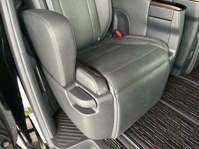 2025 Toyota ALPHARD 缩略图 44