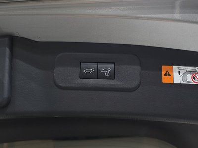 2025 Lexus NX — миниатюра 31