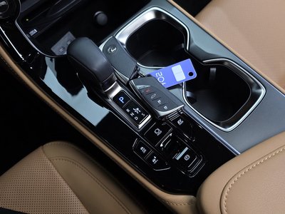 2025 Lexus NX — миниатюра 12