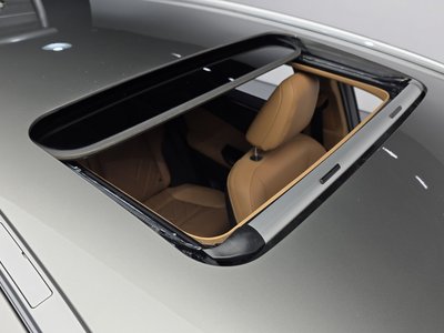 2025 Lexus NX — миниатюра 25
