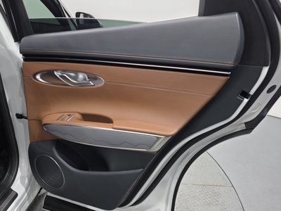 2021 Genesis GV70 — миниатюра 15