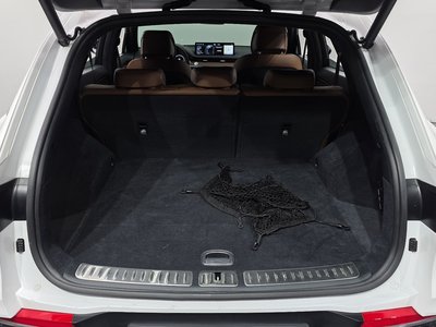 2021 Genesis GV70 — миниатюра 24
