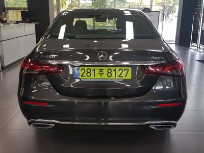 2023 Mercedes-BENZ E-CLASS 照片 3
