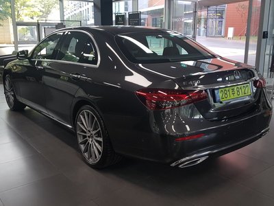 2023 Mercedes-BENZ E-CLASS 照片 4