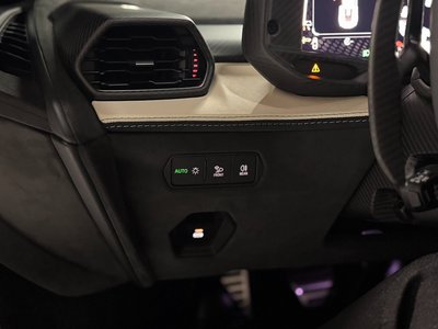 LAMBORGHINI REVUELTO - 8