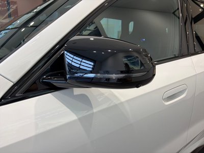 2025 BMW X1 — миниатюра 15