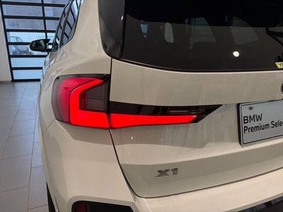 2025 BMW X1 — миниатюра 16