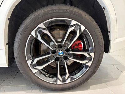 2025 BMW X1 — миниатюра 21